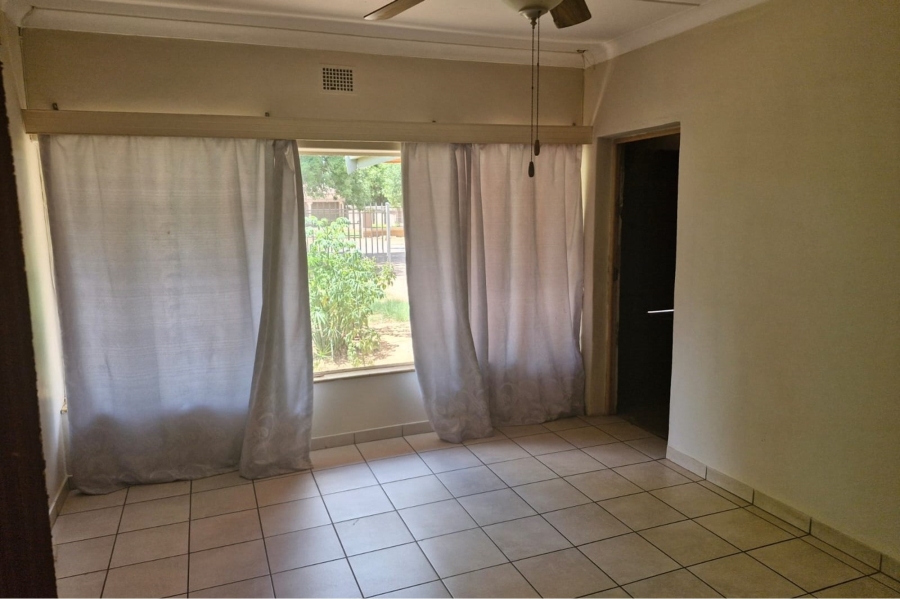 3 Bedroom Property for Sale in Meiringspark North West